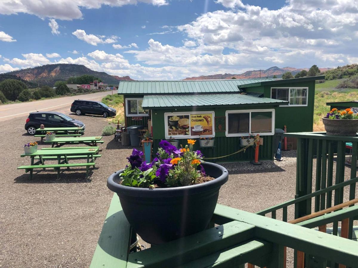 Bryce Sunset Inn Panguitch Bagian luar foto
